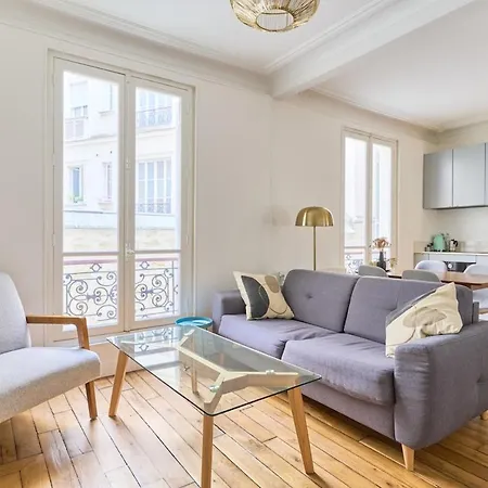 Charming Parisian Flat - Airport Paříž